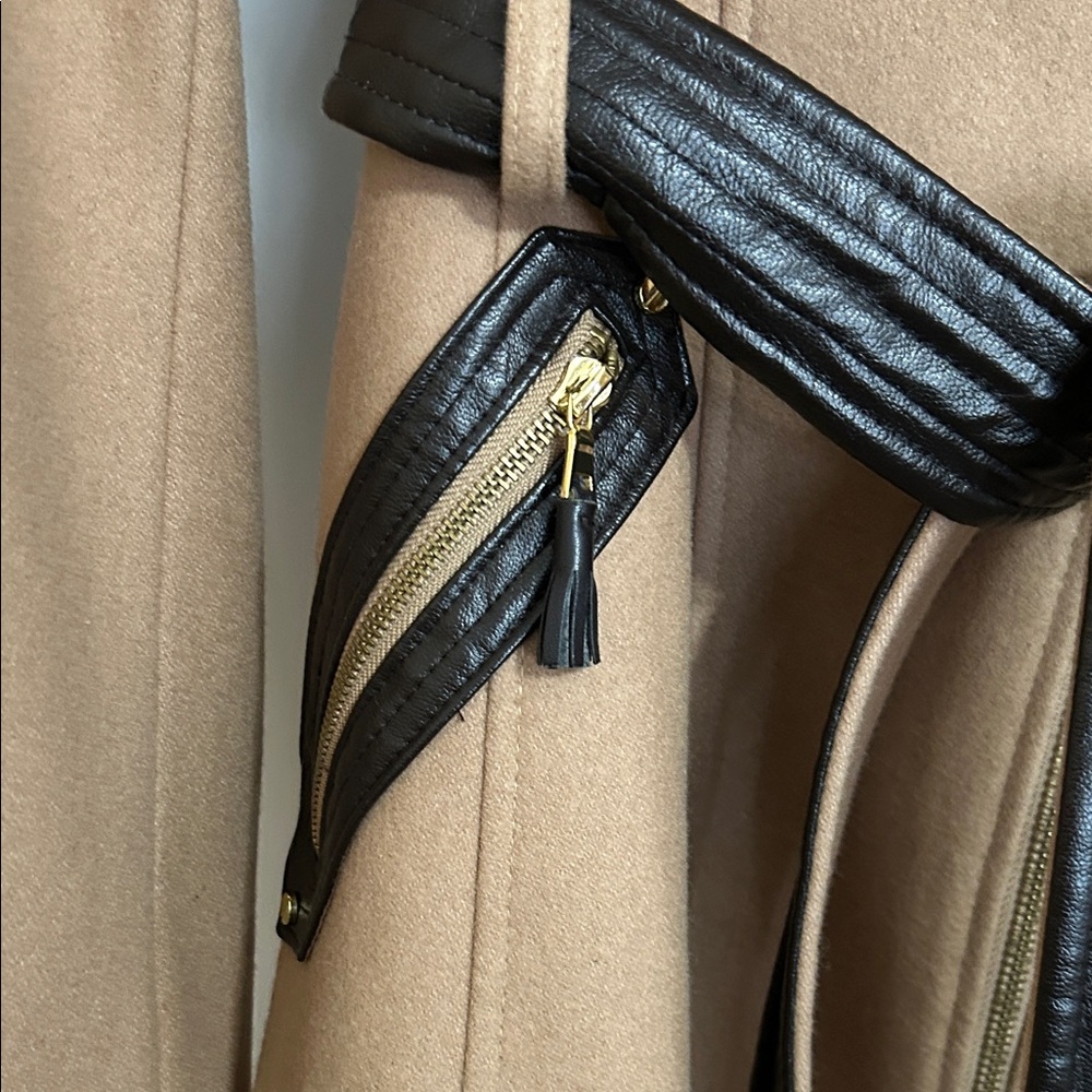 Via Spiga Tan Wool Blend Coat with Dark Brown Details - Picture 3 of 7